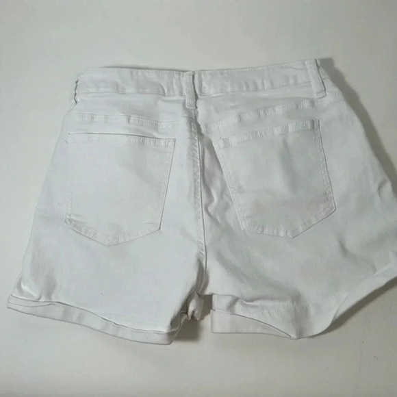 Harper Heritage Button Front Jean Shorts - Picture 4 of 8